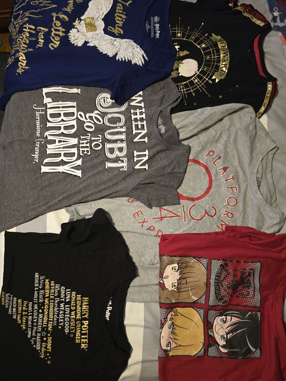 Warner Bros. HARRY POTER Kids Multi-Graphic Tee Bundle - Blue, Gray, Black, Red